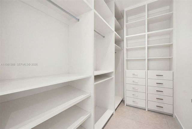 7700 SW 50th Ct, Miami, FL 33143