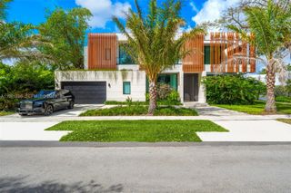 7700 SW 50th Ct, Miami, FL 33143