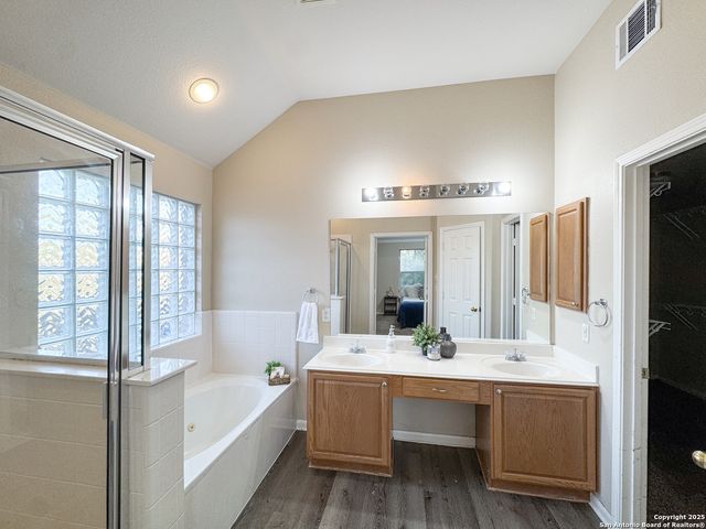 8 Sable Forest, San Antonio, TX 78259