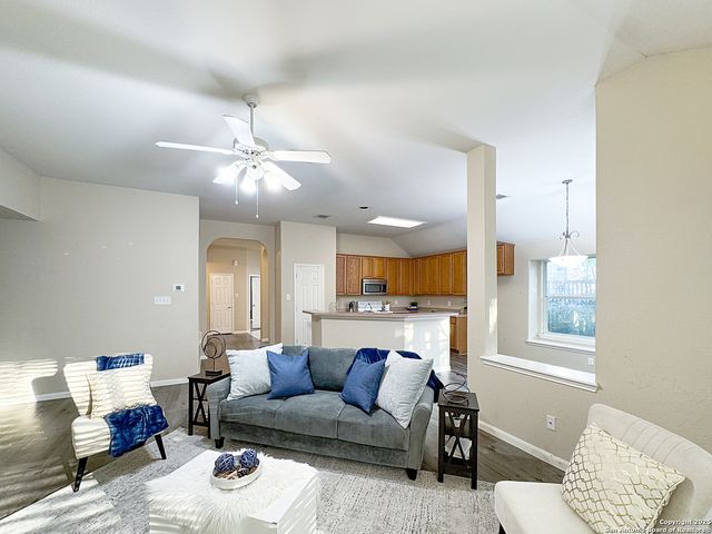 8 Sable Forest, San Antonio, TX 78259