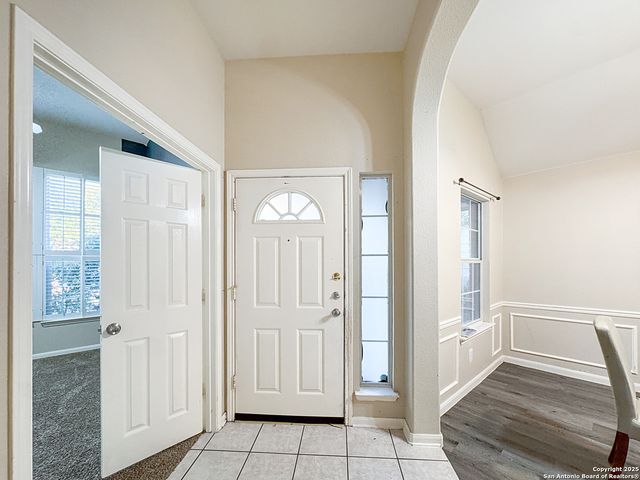 8 Sable Forest, San Antonio, TX 78259