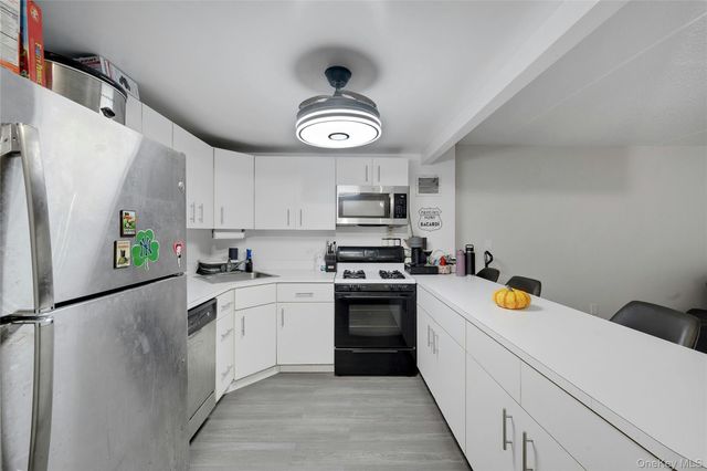 777 N MacQuesten 305, Fleetwood, NY 10522