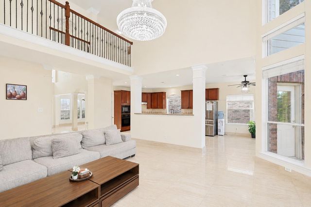 2614 Sunset Lake Drive, Sugar Land, TX 77478