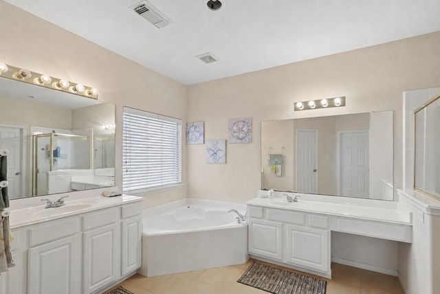 2614 Sunset Lake Drive, Sugar Land, TX 77478