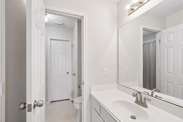 2614 Sunset Lake Drive, Sugar Land, TX 77478