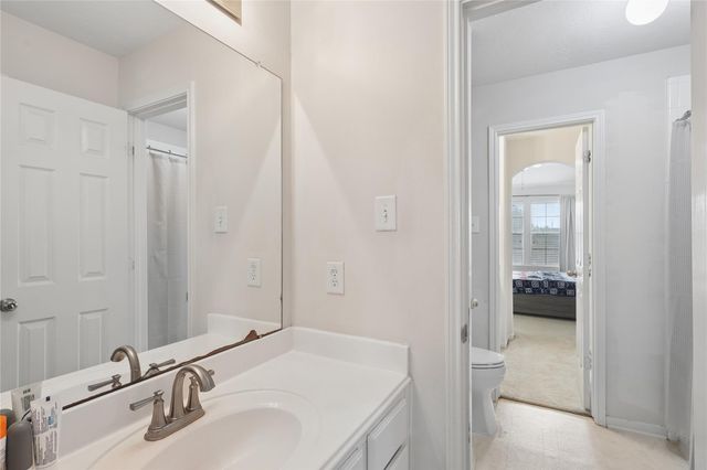 2614 Sunset Lake Drive, Sugar Land, TX 77478
