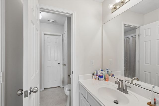 2614 Sunset Lake Drive, Sugar Land, TX 77478