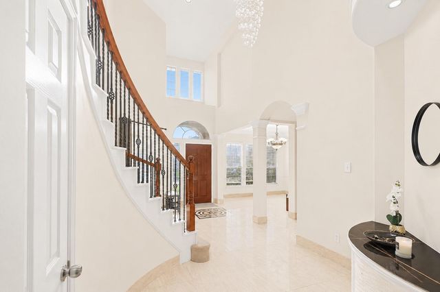 2614 Sunset Lake Drive, Sugar Land, TX 77478