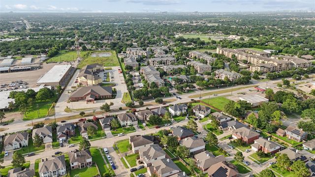2614 Sunset Lake Drive, Sugar Land, TX 77478