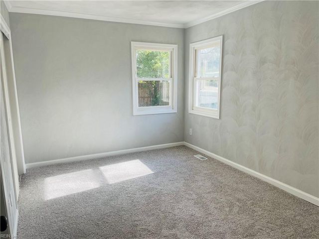 3413 Wellington ST, Norfolk, VA 23513