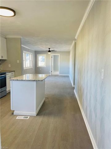 3413 Wellington ST, Norfolk, VA 23513