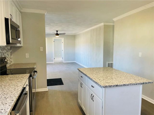 3413 Wellington ST, Norfolk, VA 23513