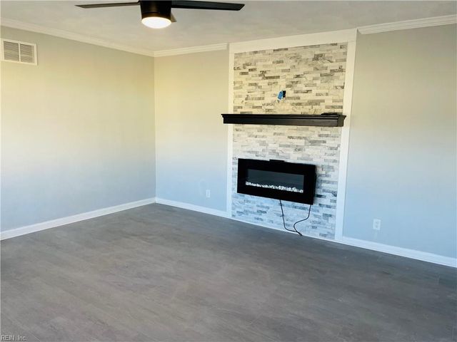 3413 Wellington ST, Norfolk, VA 23513