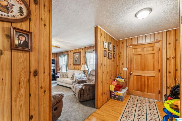 716 LINCOLN STREET E, Thorsby, AL 35171