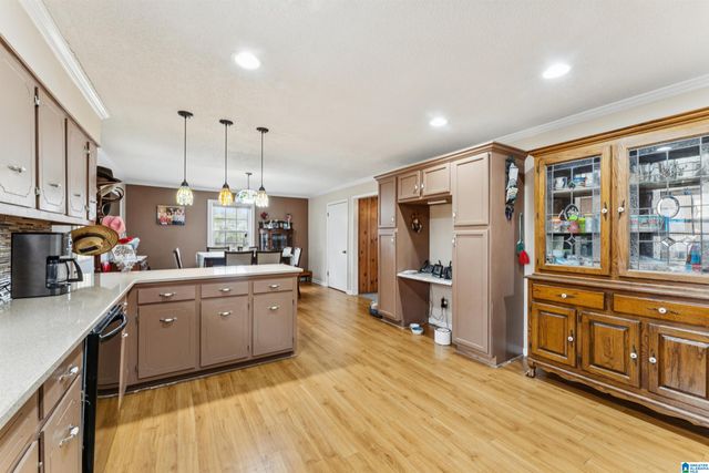 716 LINCOLN STREET E, Thorsby, AL 35171