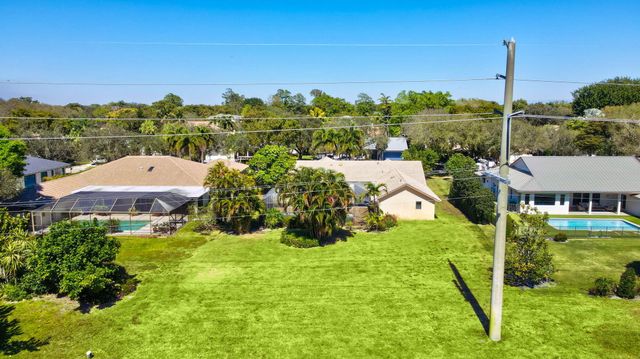 2910 Banyan Boulevard Circle NW, Boca Raton, FL 33431