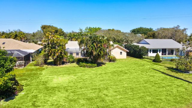 2910 Banyan Boulevard Circle NW, Boca Raton, FL 33431