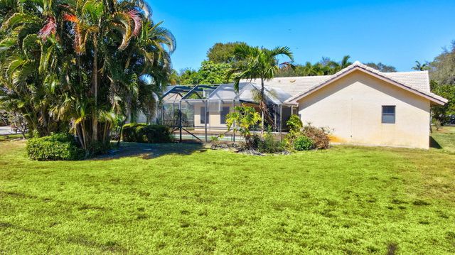 2910 Banyan Boulevard Circle NW, Boca Raton, FL 33431