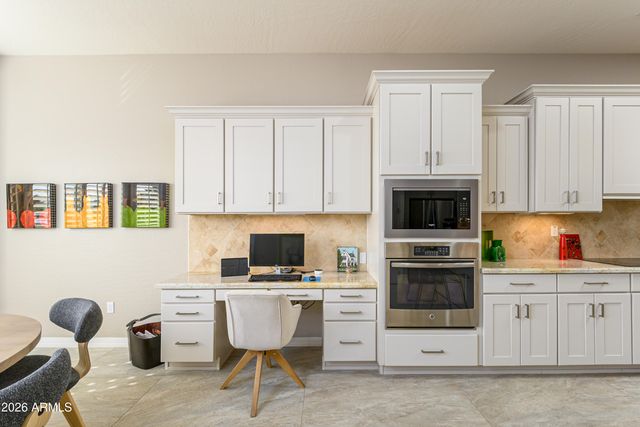 20041 N CIELO Court, Surprise, AZ 85374