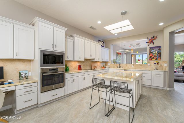 20041 N CIELO Court, Surprise, AZ 85374