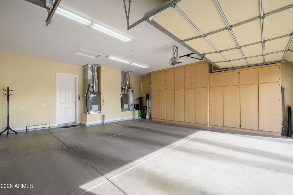 Image 24 of property listing at 20041 N CIELO Court, Surprise, AZ 85374