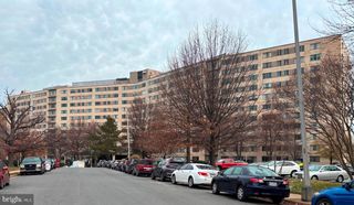 1200 N NASH ST #830, Arlington, VA 22209