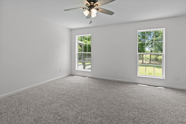 1192 S Sha Ree Lane, Bolivar, MO 65613