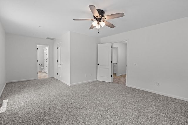 1192 S Sha Ree Lane, Bolivar, MO 65613