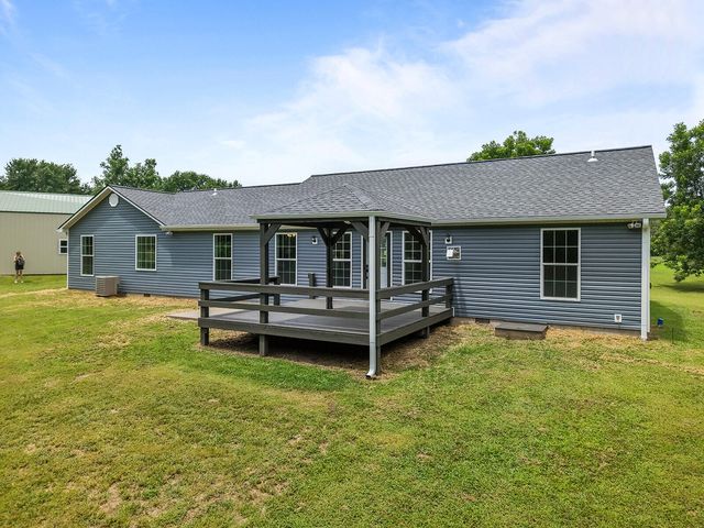 1192 S Sha Ree Lane, Bolivar, MO 65613