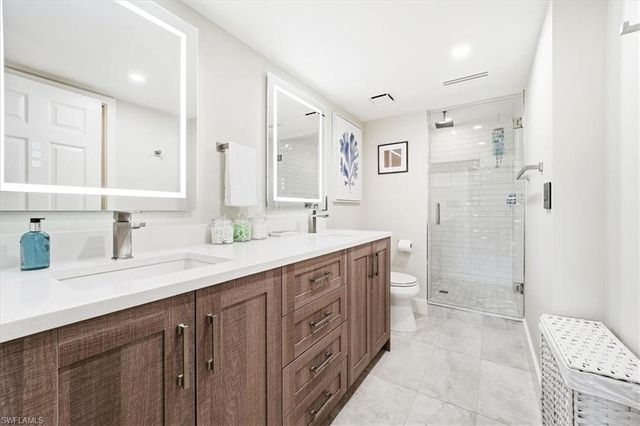 3219 Horse Carriage WAY 303, Naples, FL 34105