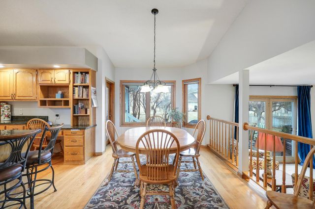 9113 Barrington Terrace, Brooklyn Park, MN 55443