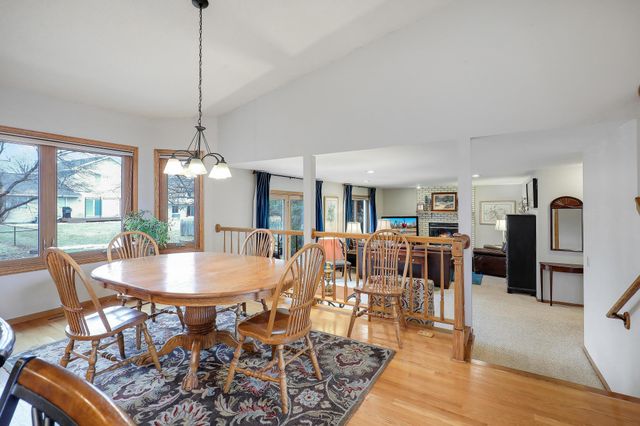 9113 Barrington Terrace, Brooklyn Park, MN 55443