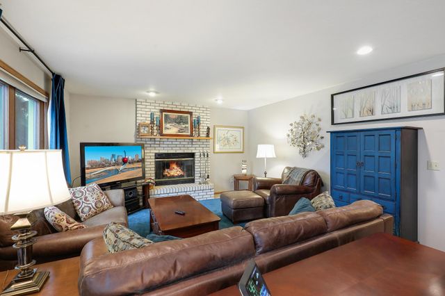 9113 Barrington Terrace, Brooklyn Park, MN 55443