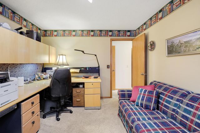 9113 Barrington Terrace, Brooklyn Park, MN 55443