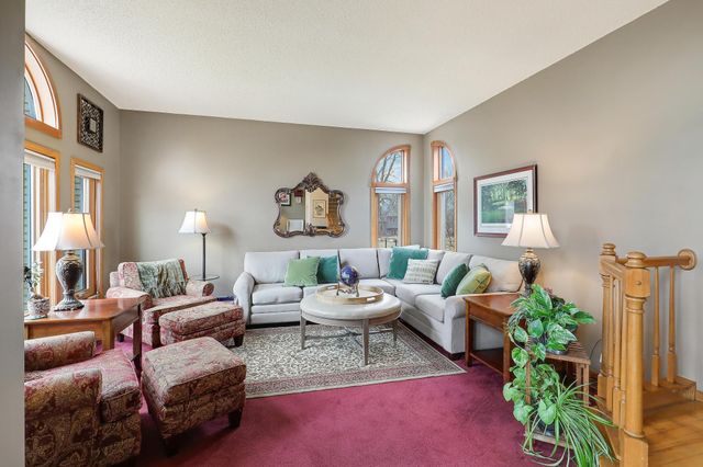 9113 Barrington Terrace, Brooklyn Park, MN 55443