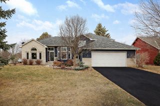 9113 Barrington Terrace, Brooklyn Park, MN 55443