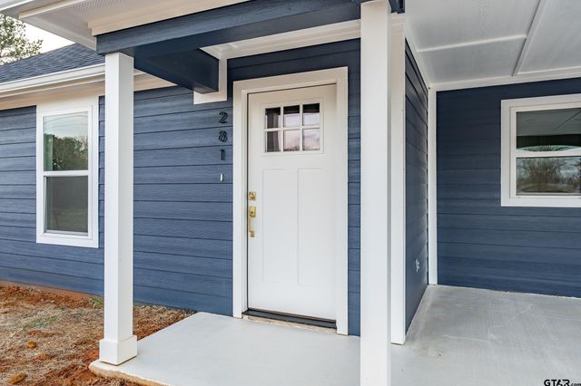 281 Balmorea Dr, Bullard, TX 75757