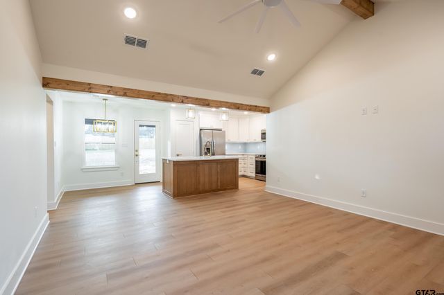 281 Balmorea Dr, Bullard, TX 75757