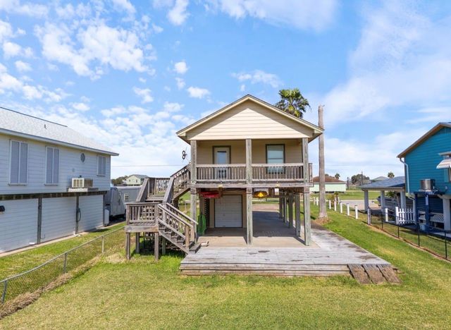 1963 County Road 291, Bay City, TX 77414