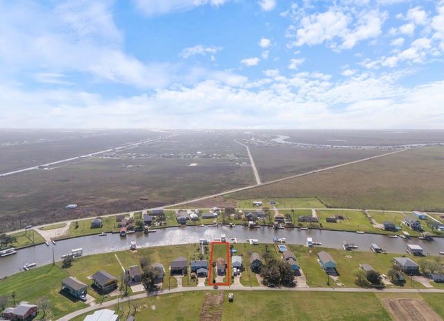 1963 County Road 291, Bay City, TX 77414