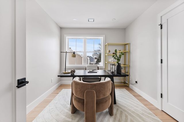 124 Woodruff Ave 124, Medford, MA 02155