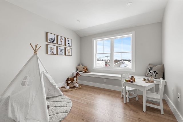 124 Woodruff Ave 124, Medford, MA 02155