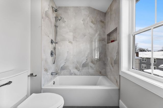 124 Woodruff Ave 124, Medford, MA 02155