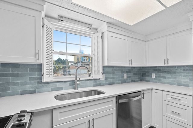 400B 16th Ave. S, North Myrtle Beach, SC 29582