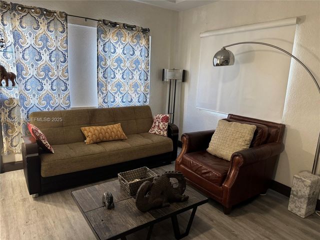 168 NW 53rd St 1, Miami, FL 33127