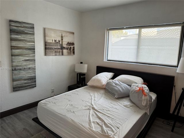 168 NW 53rd St 1, Miami, FL 33127