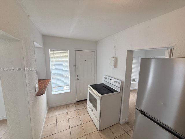 1612 Harrison Street 5, Hollywood, FL 33020