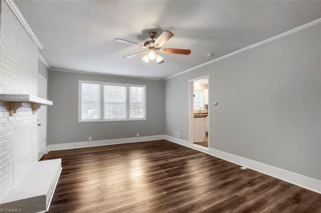 5037 Selena Street, Winston-salem, NC 27106