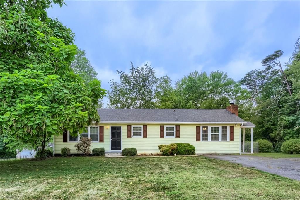 5037 Selena Street, Winston-salem, NC 27106