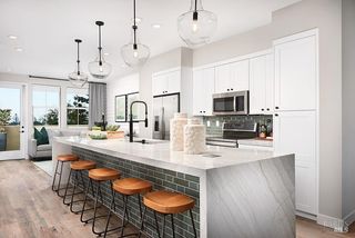607 Semillon Ln, Santa Rosa, CA 95403